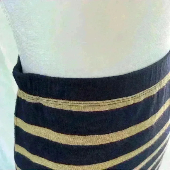 Max Studio navy and tan striped elastic waist pencil skirt. - Picture 8 of 9